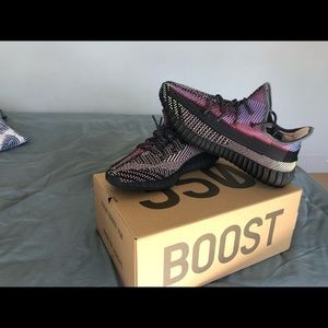 Yeezy 350 yecheil non reflective